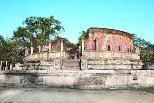 Antike Steinstatue Eines Meditierenden Buddhas Sonnenuntergangslicht Vatadage Rundes Haus Polonnaruwa — Stockfoto