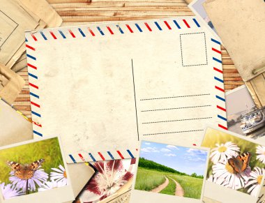 Kartpostal ve eski fotoğrafları çerçeveli
