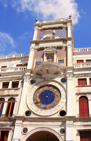 Reloj torre en Venecia, Italia —  Fotos de Stock