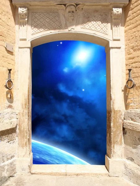 Ancient door and space scene — Stock Photo, Image