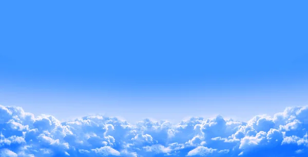 Nature background with white clouds in the blue sky — Stock Photo, Image