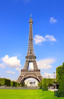Paris 'teki Eyfel Kulesi