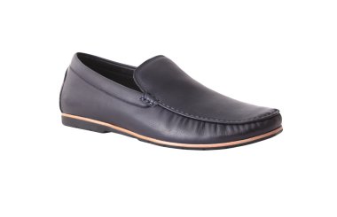 Genç bir adam için ayakkabı