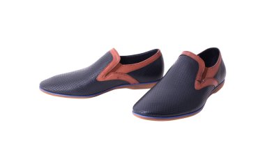 Genç bir adam için ayakkabı