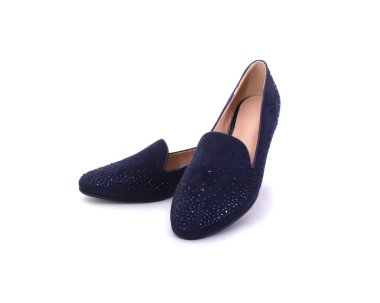 Genç bir kadın için ayakkabı