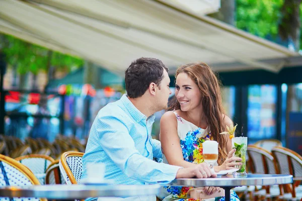 Happy romantic couple in Parisian cafe — Stock Photo, Image
