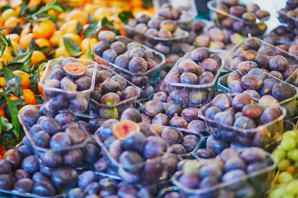 Tumpukan Besar Buah Ara Organik Matang Segar Pasar Petani Paris — Stok Foto