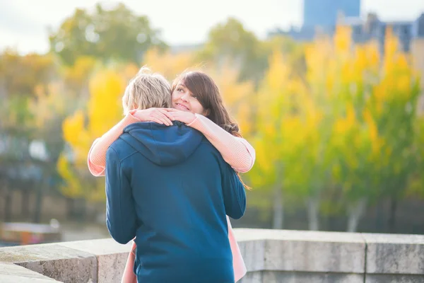 Happy romantic couple hugging tenderly — Stock Photo, Image