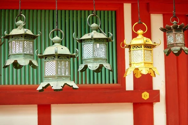 Closeup of bronze lanterns in Kasuga shrine, Nara — Stock Photo, Image