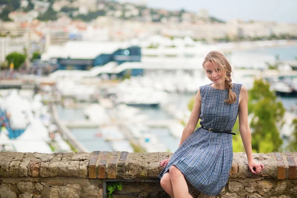 Young woman on Le Suquet hill in Cannes, France — Stock Photo, Image