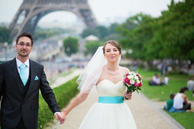 Paris sadece evli çift