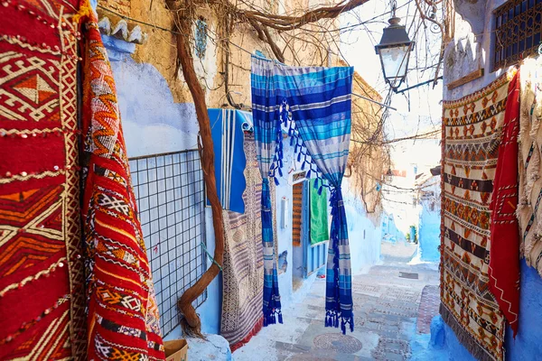 Calle en Medina de Chefchaouen, Marruecos —  Fotos de Stock
