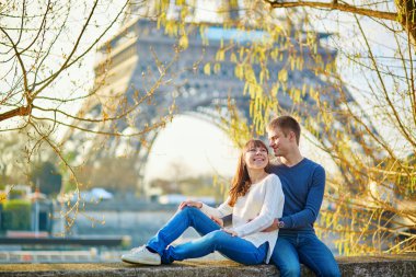 Paris güzel Romantik Çift
