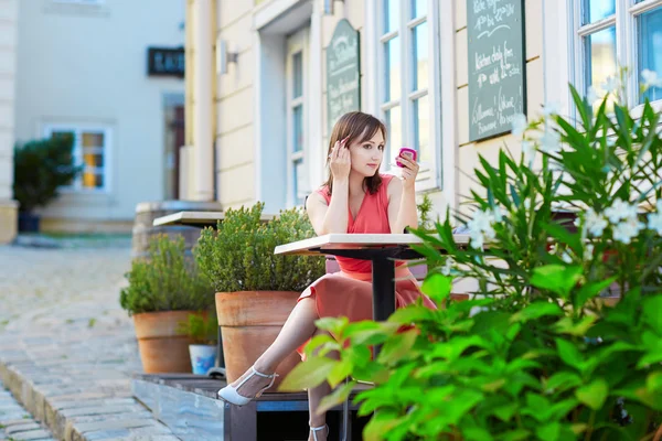 Beautiful young tourist in Vienna — Stock Photo, Image