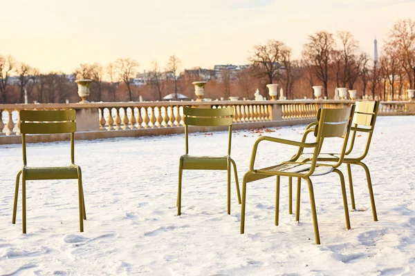 Rare snowy day in Paris — Stock Photo, Image