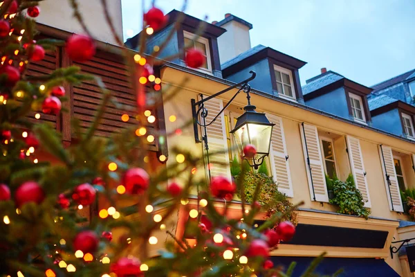 Parisian street decorated for Christmas — Stock Photo, Image
