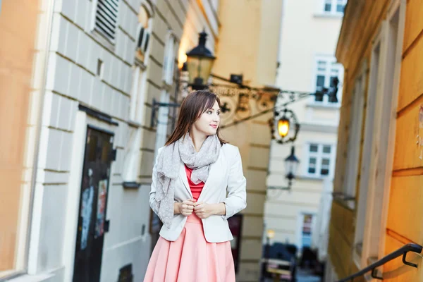 Beautiful young tourist in Vienna — Stock Photo, Image