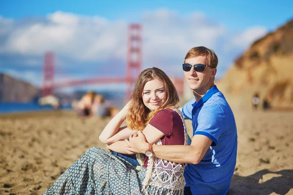 Ungt par i San Francisco, California, USA – stockfoto