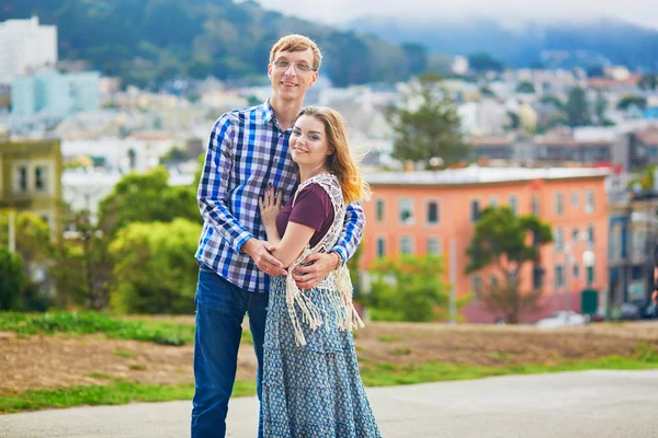 Romantic loving couple having a date in San Francisco — Stock Photo, Image