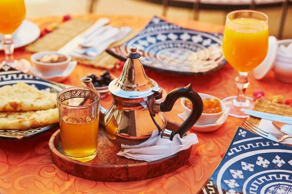 Deliziosa colazione in stile marocchino — Foto Stock