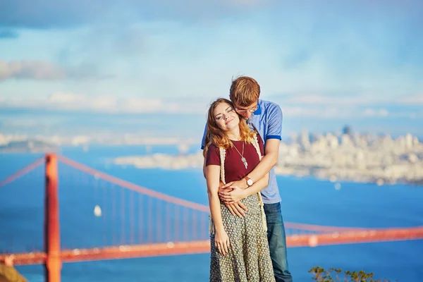 Romantic loving couple having a date in San Francisco — Stock Photo, Image