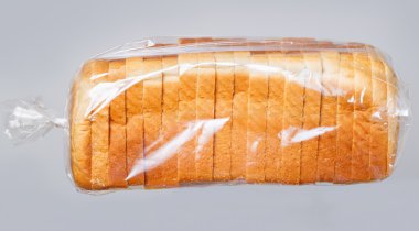 plastik torba içinde ekmek.