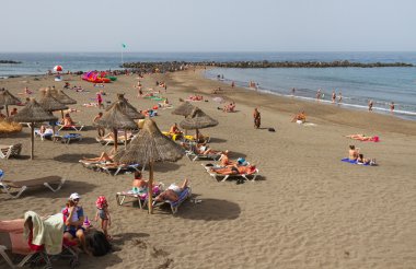 Tenerife beach üzerinde.