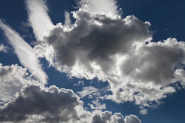 Céu com nuvens. — Fotografia de Stock