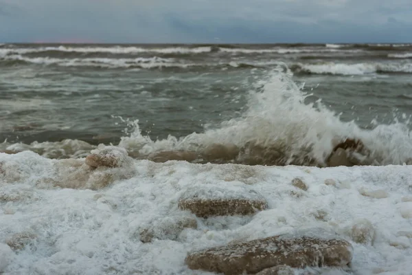 Kış Mevsiminde Baltık Denizi Kıyılarına Bakın — Stok fotoğraf