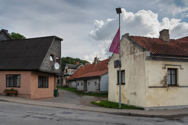 Utsikt Över Gata Den Lilla Staden Sabile — Stockfoto