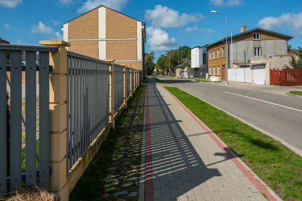 Vista Sulla Strada Della Piccola Città — Foto Stock