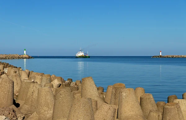 Sea gate in Venspils. — Stock Photo, Image