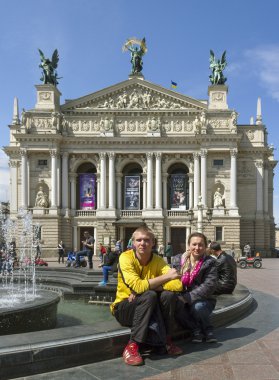 Tiyatro Opera ve bale Çeşmede. 