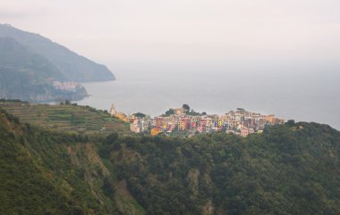 Corniglia ve Manarola görünümüne.