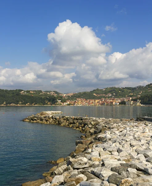 Подорожі в місті Lerici. — стокове фото