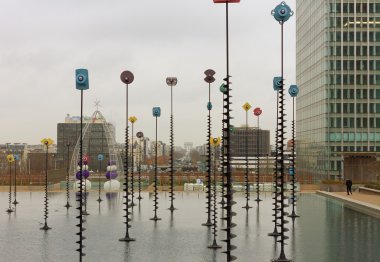 Paris görünümüne.