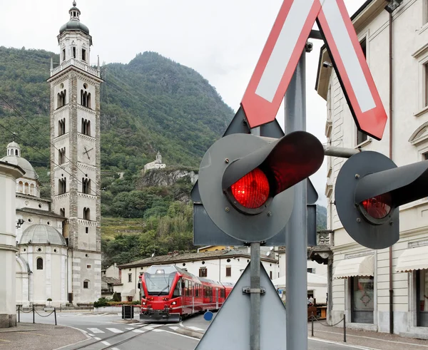 Tren expreso Bernina . —  Fotos de Stock