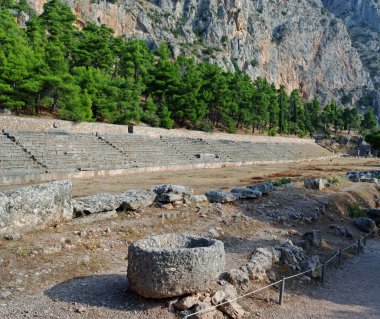 Delphi antik tiyatro.