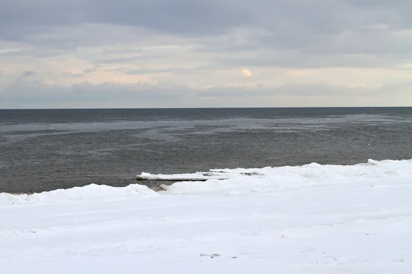 Mar Baltico in un inverno . — Foto Stock