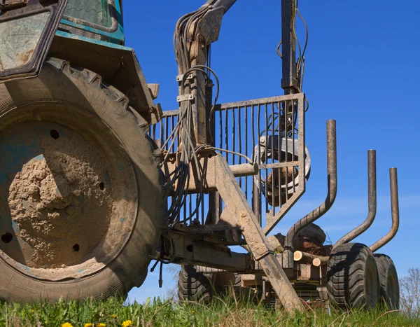 Traktor bekerja dengan batu . — Stok Foto