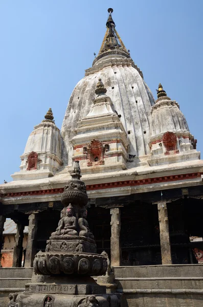 Templo hindu antigo em Khokana aldeia Newari tradicional oito quilômetros ao sul de Katmandu, Nepal, herança da Unesco — Fotografia de Stock