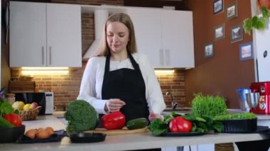 Ev yemeklerinde yemek deneyimi kavramı