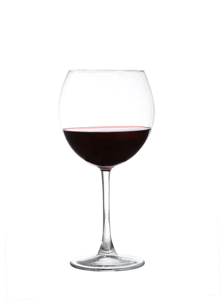 Vin rouge tourbillonnant dans un verre à vin gobelet, isolé sur une ba blanche — Photo