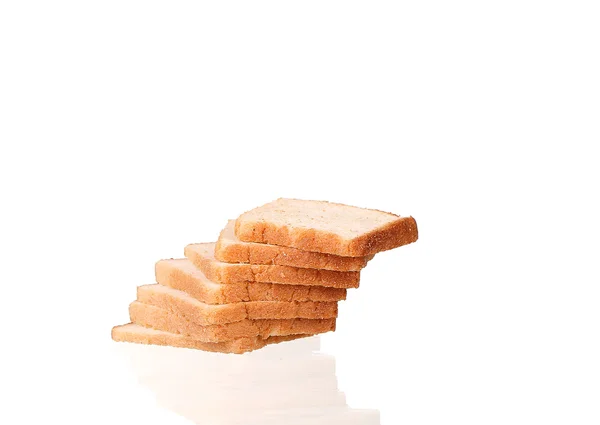Skivat bröd isolerad på vit bakgrund — Stockfoto