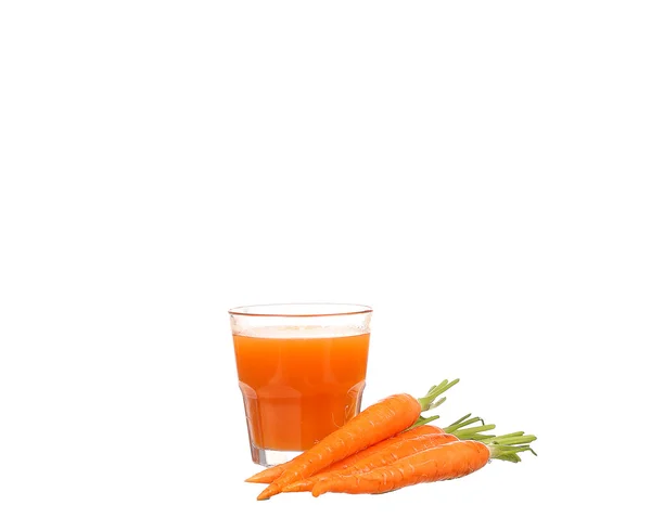 Carrot juice and slices of carrot isolated on white — Stock Photo, Image