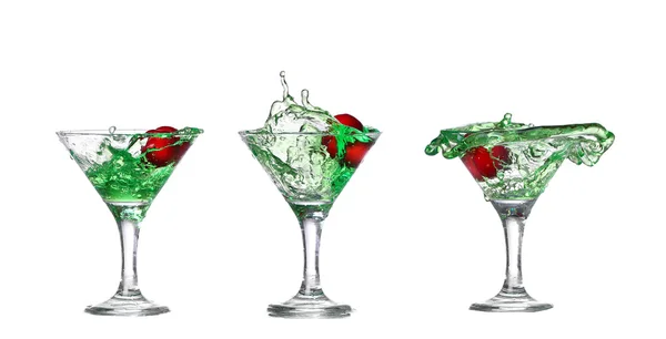 Grüner Cocktail mit isoliertem auf weißem Hintergrund — Stockfoto
