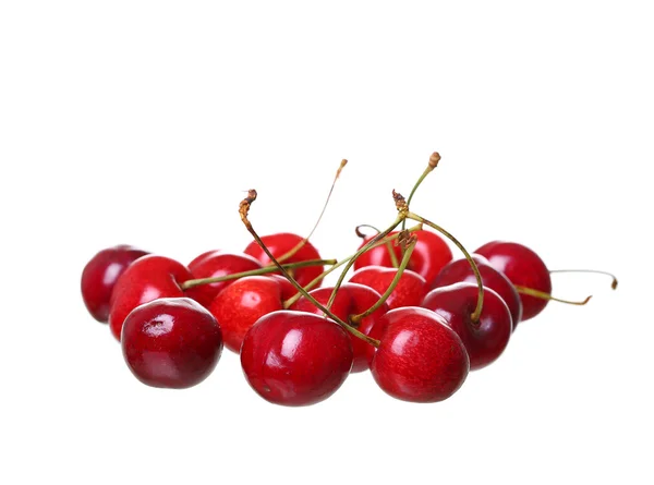 Bayas de cereza aisladas sobre fondo blanco cutou — Foto de Stock