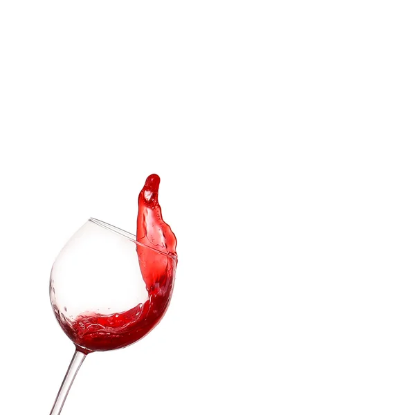 Vino tinto salpicado de vidrio, aislado sobre fondo blanco —  Fotos de Stock