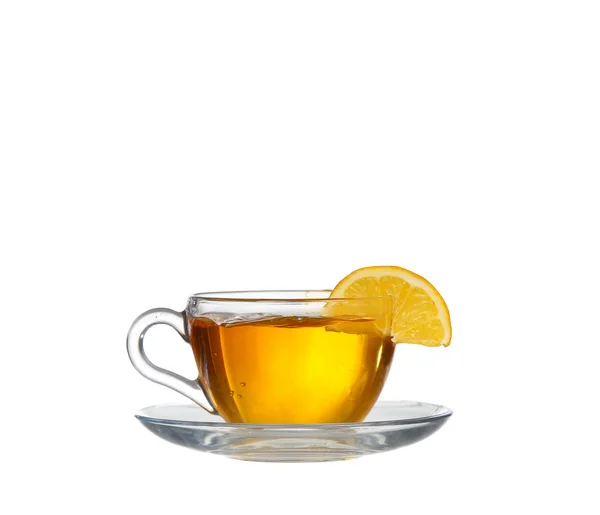Čaj ve sklenici izolovaných na bílém pozadí — Stock fotografie
