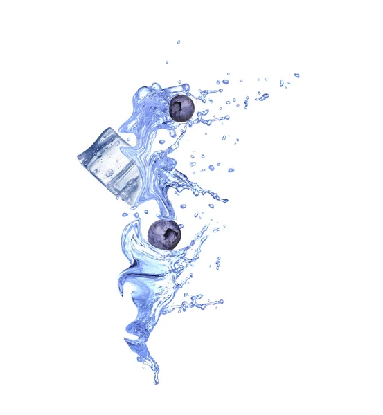 Blueberry dengan percikan diisolasi pada warna putih — Stok Foto